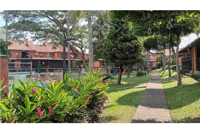 Casas, Venta en Reserva del Polo Club