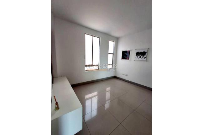 Apartamentos, Venta, Seminario - $550.000.000