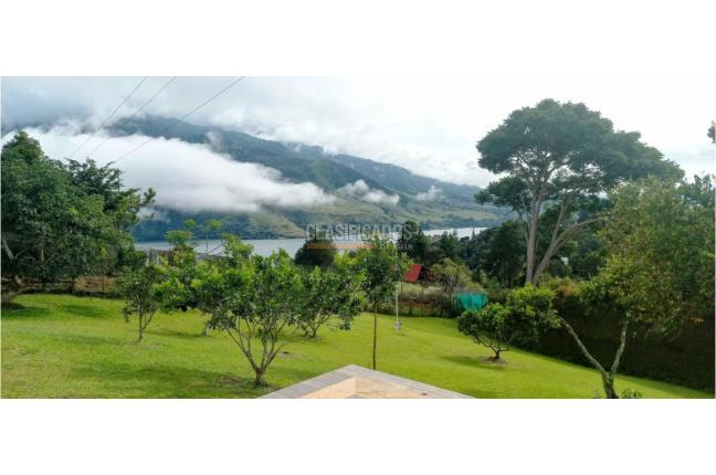 Fincas y Casas Campestres, Venta, Calima (Darién) - $3.500.000.000