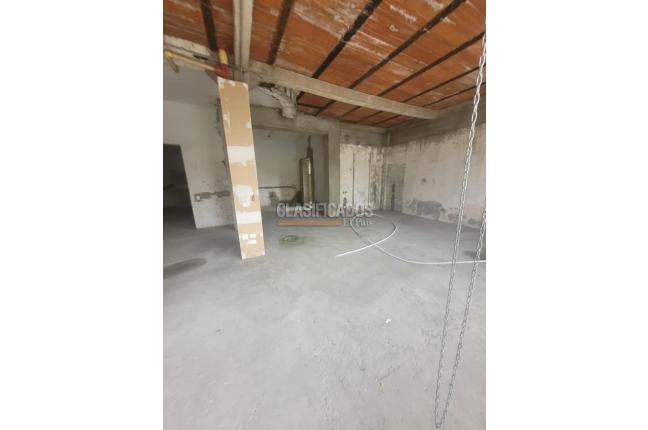 Locales y Bodegas, Alquiler, Centenario - $7.950.000