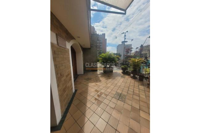 Locales y Bodegas, Alquiler, Centenario - $7.950.000