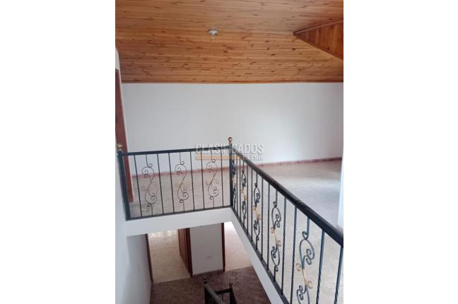 Casas, Alquiler, Bogotá - $6.300.000
