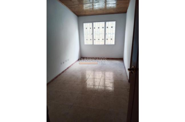 Casas, Alquiler, Bogotá - $6.300.000