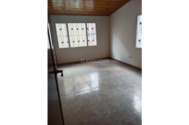 Casas, Alquiler, Bogotá - $6.300.000