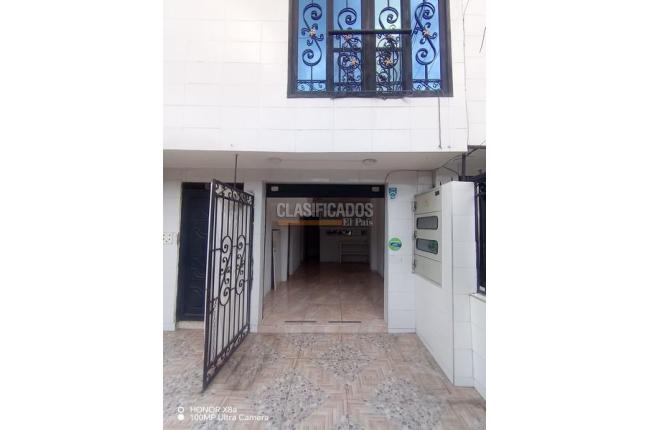 Locales y Bodegas, Alquiler, Bretaña - $950.000