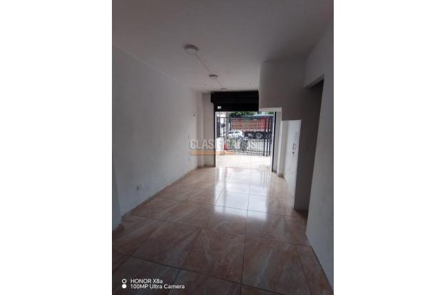 Locales y Bodegas, Alquiler, Bretaña - $950.000