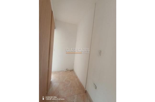 Locales y Bodegas, Alquiler, Bretaña - $950.000