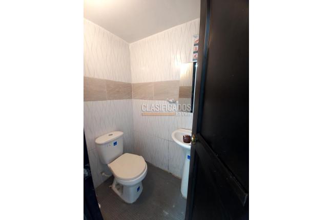 Locales y Bodegas, Alquiler, Bretaña - $950.000