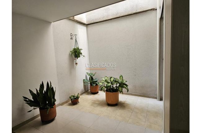 Casas, Venta, Ciudad 2.000 - $570.000.000