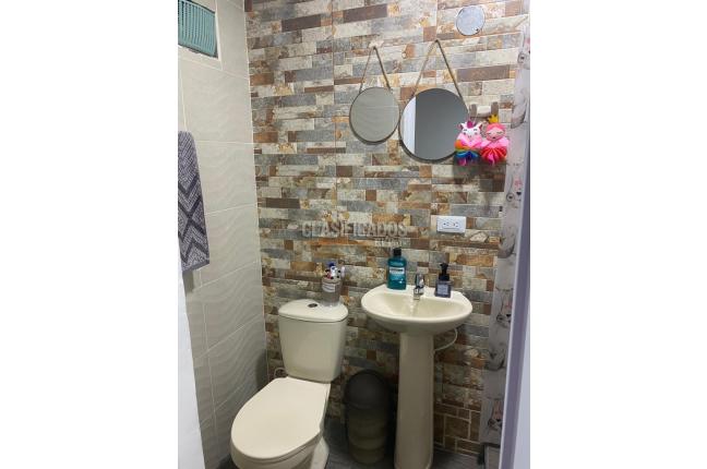 Casas, Venta, Ciudad 2.000 - $570.000.000