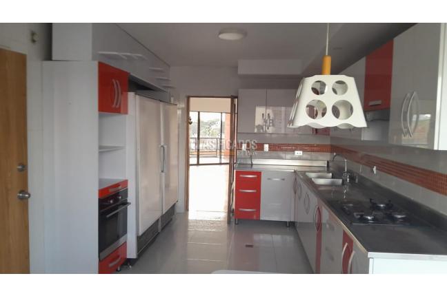 Apartamentos, Alquiler en Santa Mónica Norte
