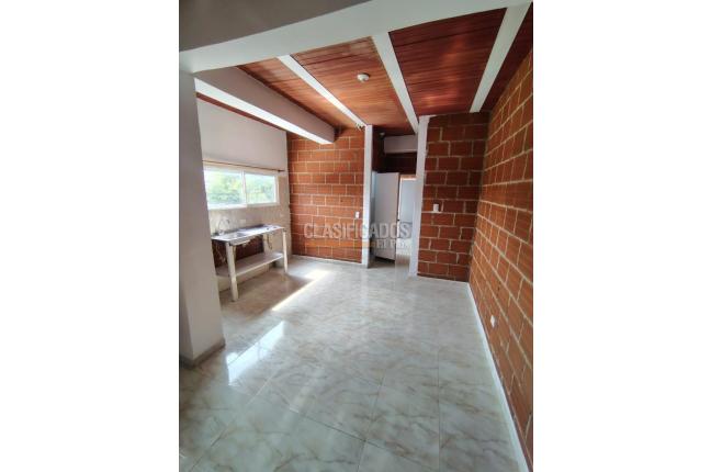 Apartaestudios, Alquiler, Villa del Sur - $700.000