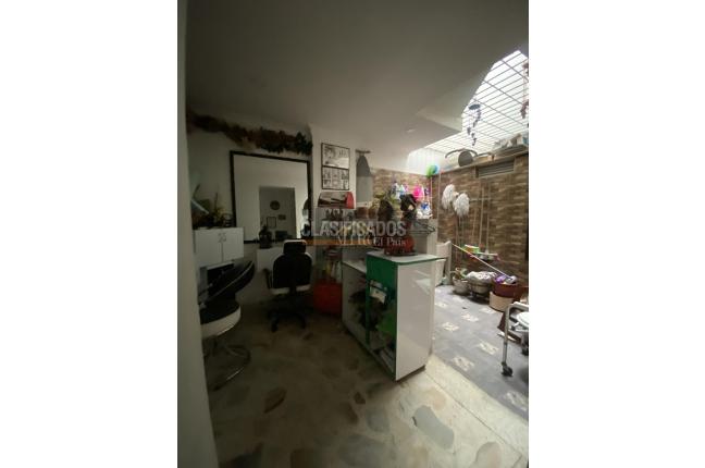 Casas, Venta, Atanasio Girardot - $550.000.000