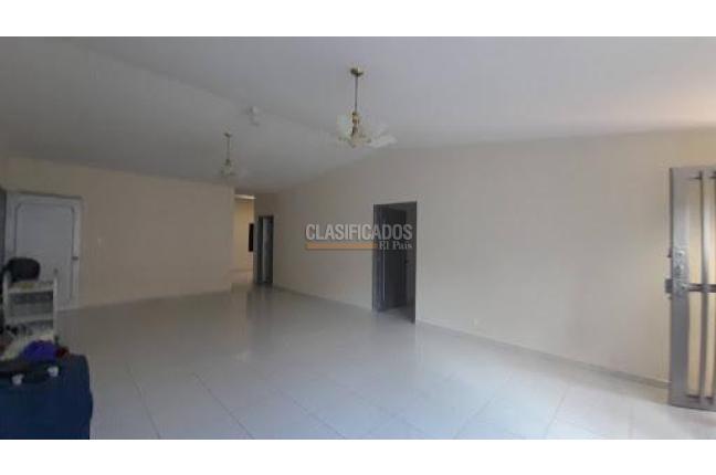 Casas, Alquiler, Eucarístico - $3.500.000