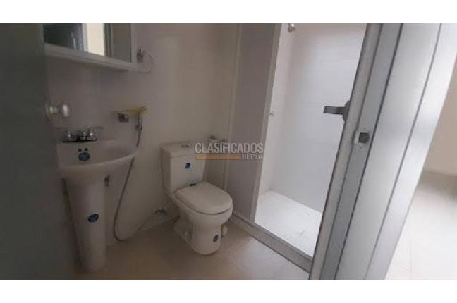 Casas, Alquiler, Eucarístico - $3.500.000