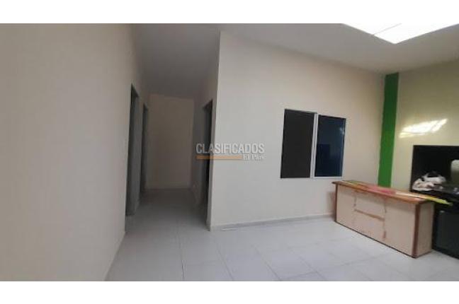 Casas, Alquiler, Eucarístico - $3.500.000