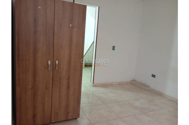 Apartaestudios, Alquiler, Calicanto - $850.000
