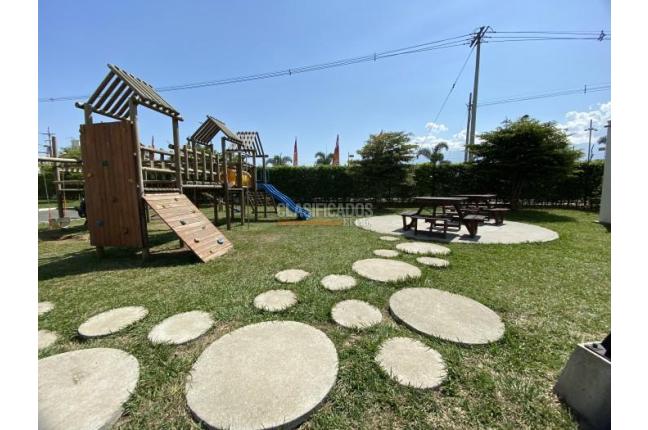 Apartamentos, Alquiler, Hacienda Kachipay - $1.300.000