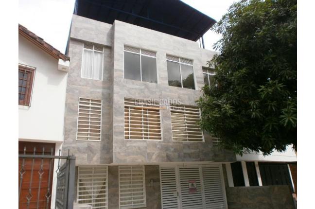 Apartaestudios, Alquiler, El Bosque - $980.000