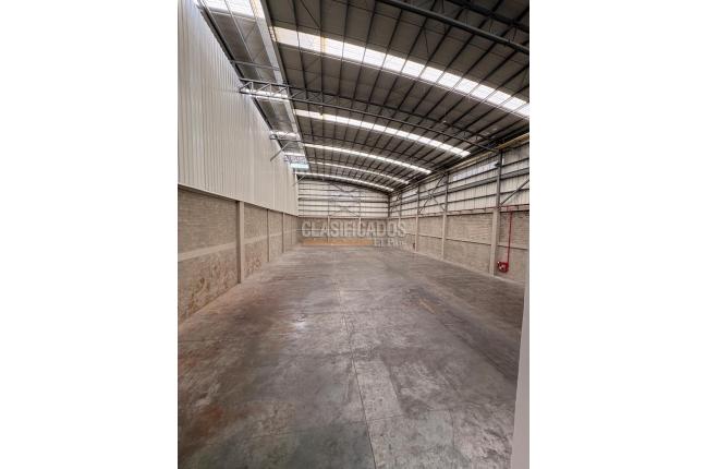 Locales y Bodegas, Alquiler en Cencar