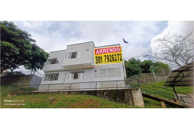 Casas, Alquiler, Bella Suiza - $4.500.000