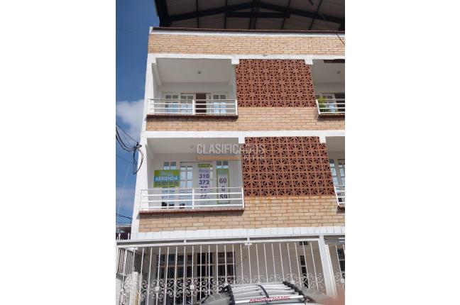 Apartamentos, Alquiler, Salomia - $1.000.000