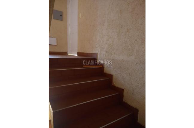 Apartamentos, Alquiler, Salomia - $1.000.000