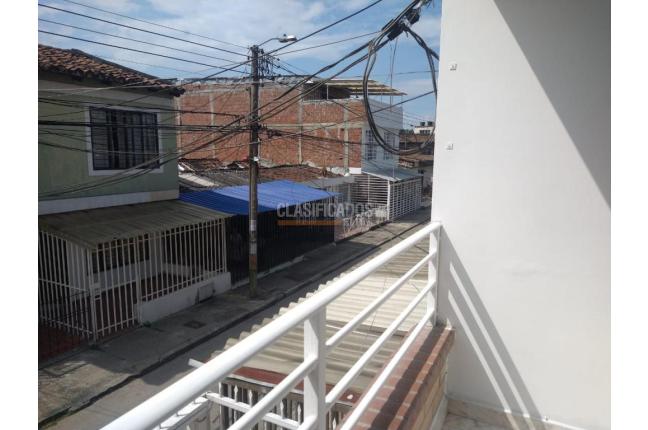 Apartamentos, Alquiler, Salomia - $1.000.000