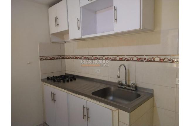 Apartamentos, Alquiler, Salomia - $1.000.000