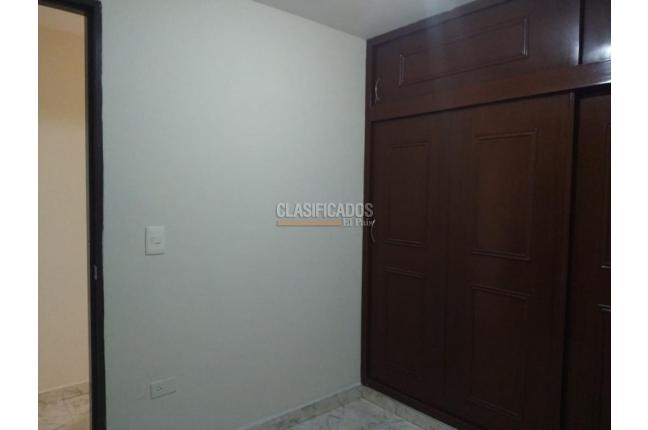 Apartamentos, Alquiler, Salomia - $1.000.000