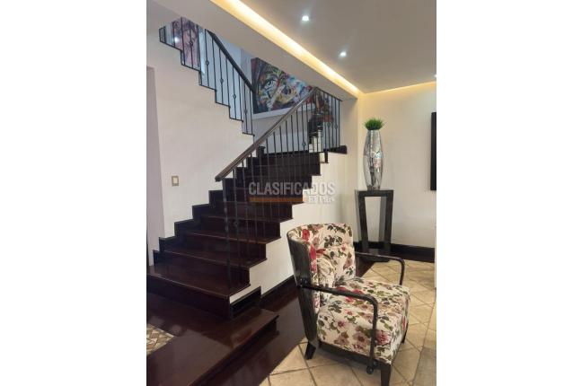 Casas, Venta, Jockey - $1.300.000.000