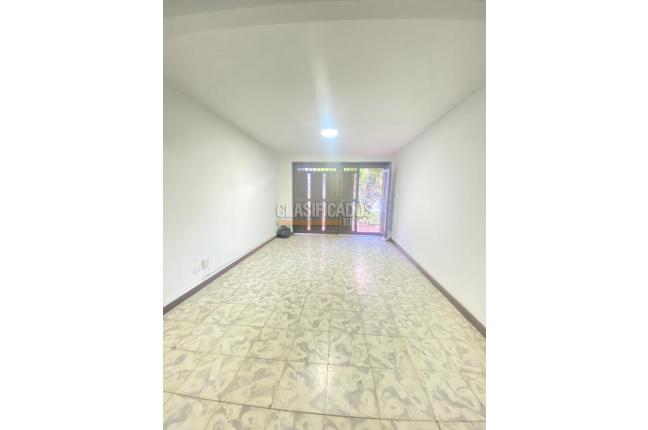 Apartamentos, Alquiler en Vipasa