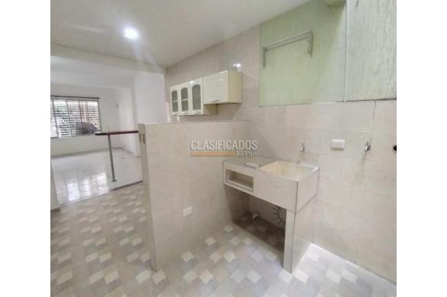 Apartaestudios, Alquiler, San Vicente - $1.000.000