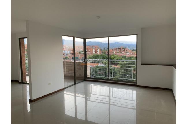 Apartamentos, Venta en Ciudad Jardín