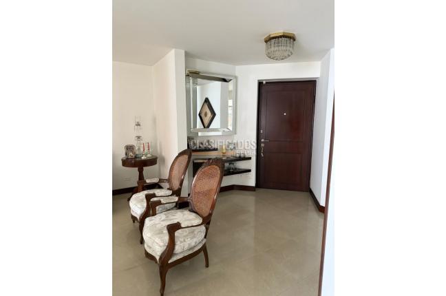 Apartamentos, Venta, Aguacatal - $1.100.000.000