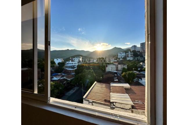 Apartaestudios, Alquiler, La Flora - $2.500.000