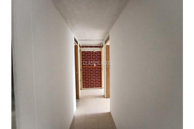 Apartamentos, Alquiler en Comfenalco