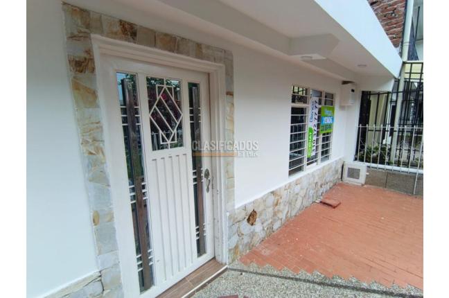 Casas, Venta en Los Farallones