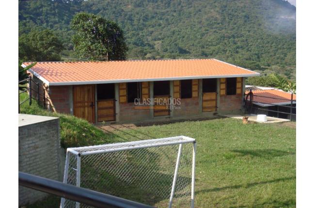 Casas, Venta, Yumbo - $1.990.000.000