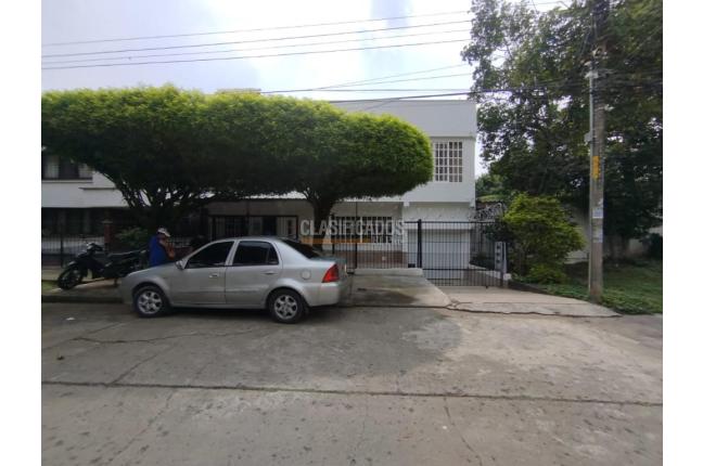 Apartamentos, Alquiler, El Bosque - $4.300.000