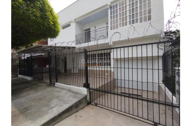 Apartamentos, Alquiler, El Bosque - $4.300.000