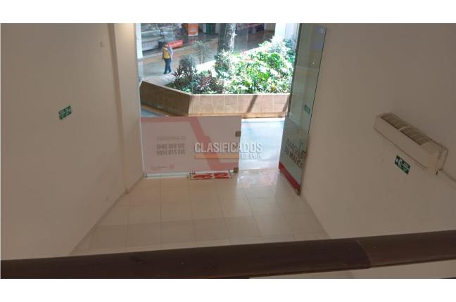 Locales y Bodegas, Alquiler, Ciudad Jardín - $12.000.000