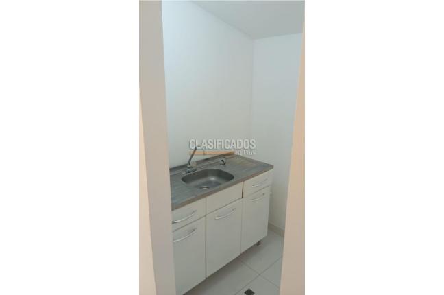 Locales y Bodegas, Alquiler, Ciudad Jardín - $12.000.000