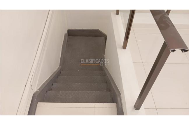 Locales y Bodegas, Alquiler, Ciudad Jardín - $12.000.000