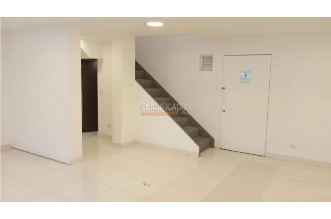 Locales y Bodegas, Alquiler, Ciudad Jardín - $12.000.000