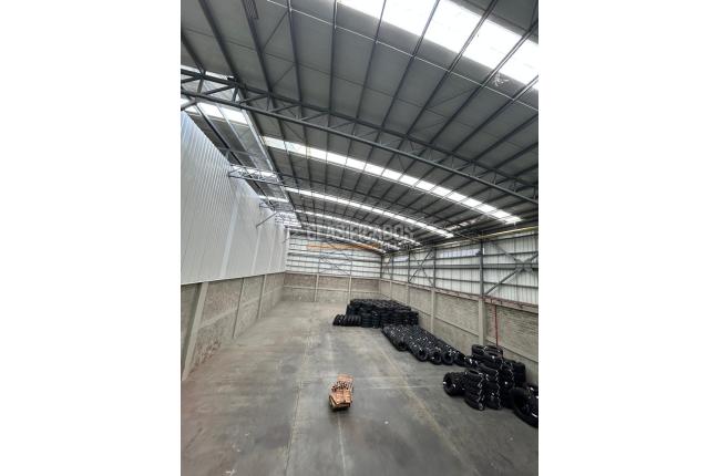 Locales y Bodegas, Alquiler, Yumbo - $46.000.000