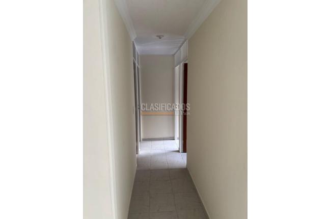 Apartamentos, Venta, Primero de Mayo - $220.000.000
