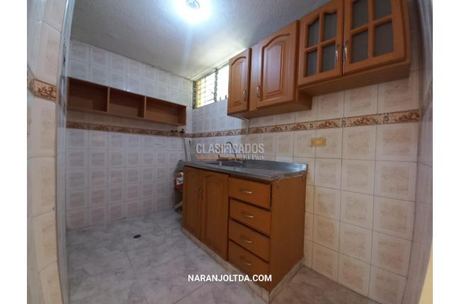 Apartamentos, Venta, Primero de Mayo - $265.000.000