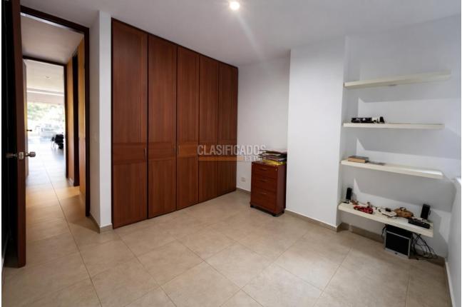 Apartamentos, Venta, Lomas de Menga - $530.000.000