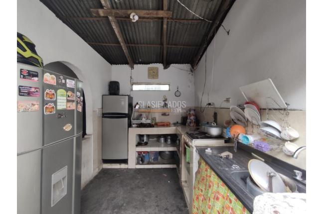 Casas, Venta, San Judas - $370.000.000